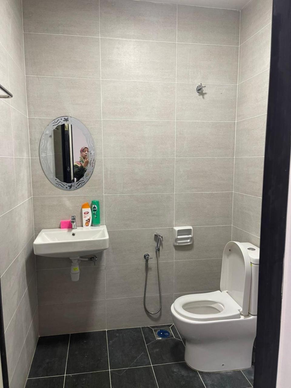 Homestay Idamanku Shah Alam Exterior foto